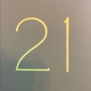 Meet your Posher, Mimi